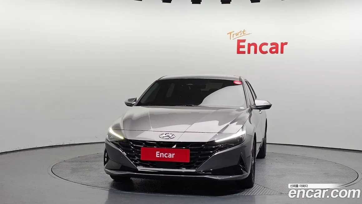 Hyundai AVANTE — фото 2