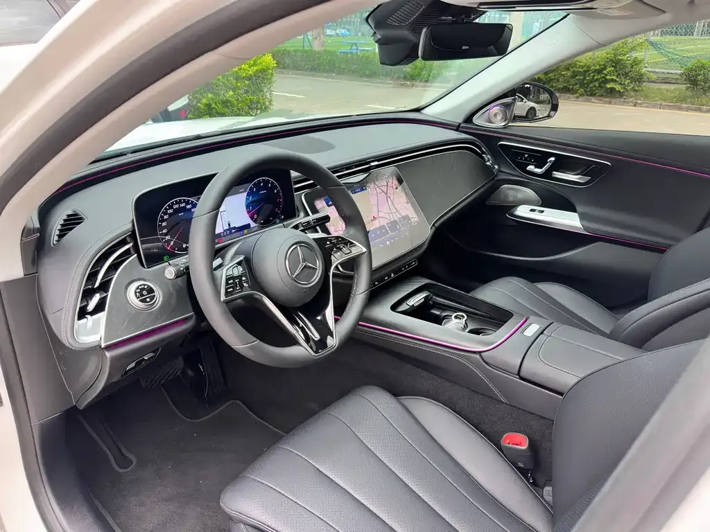 Mercedes-Benz E-Class (Import) — фото 10