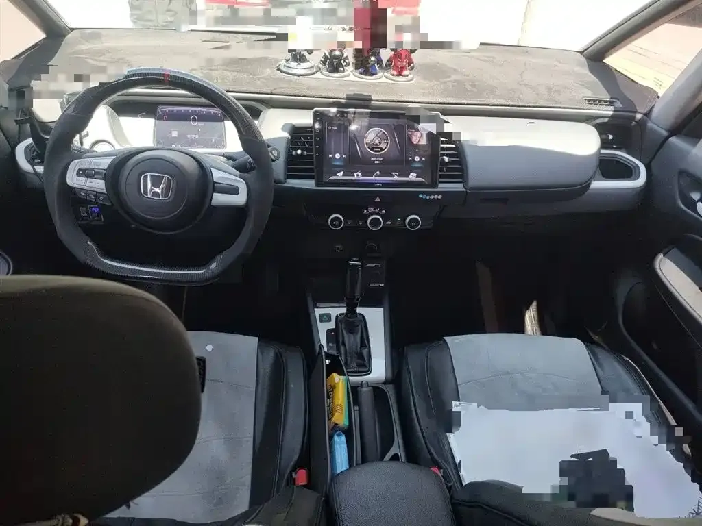 Honda Fit — фото 5