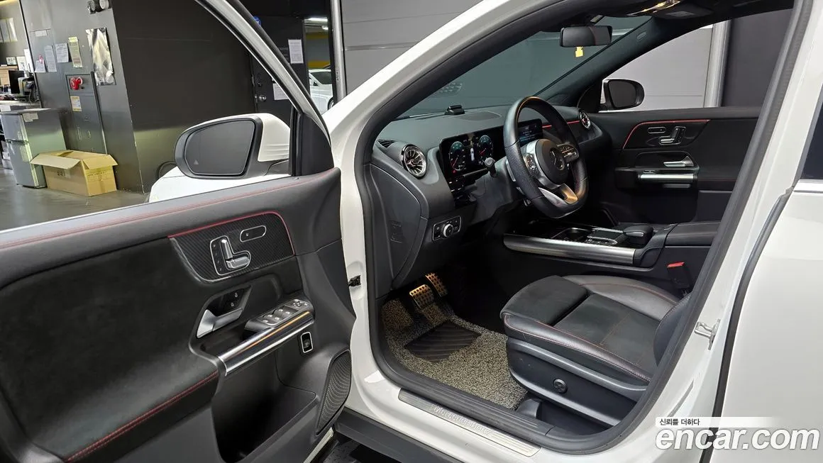 Mercedes-Benz GLA-Class — фото 5