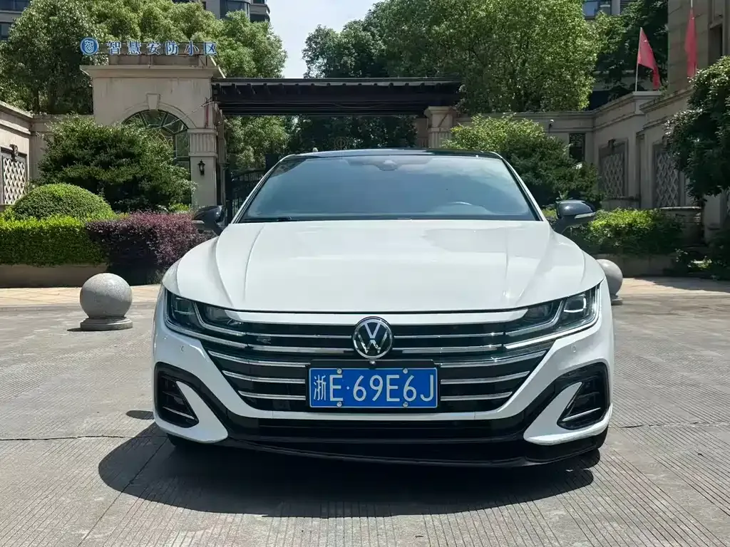 Volkswagen CC — фото 6
