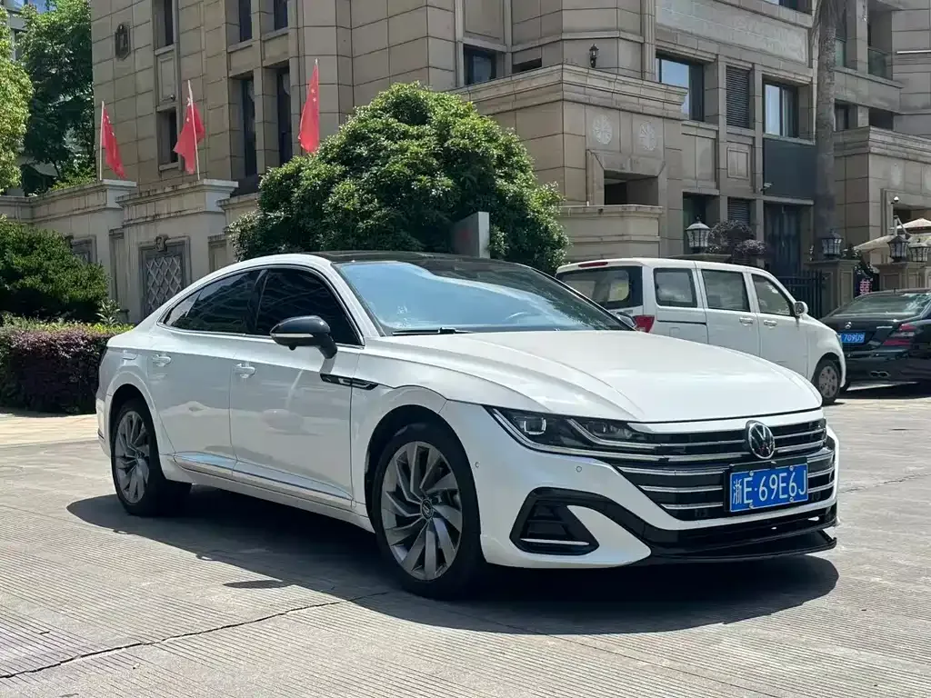 Volkswagen CC — фото 2