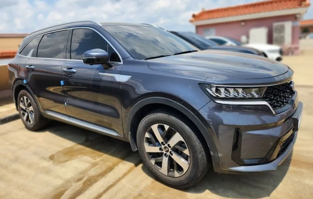 Kia Sorento — фото 8