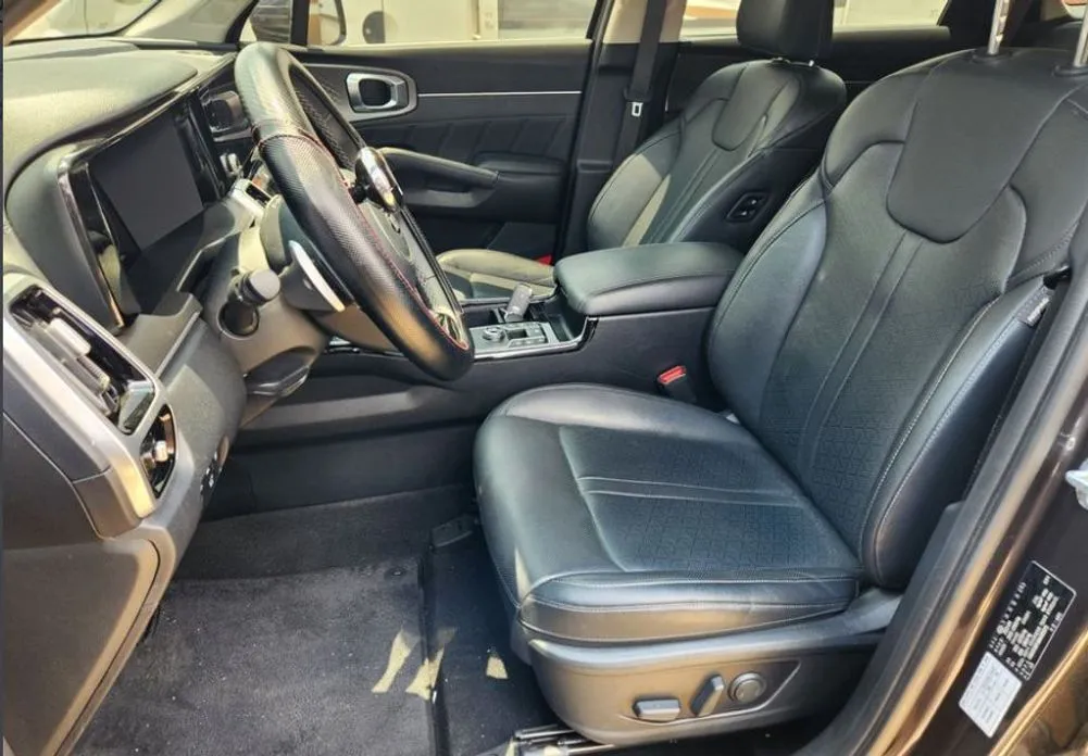 Kia Sorento — фото 6