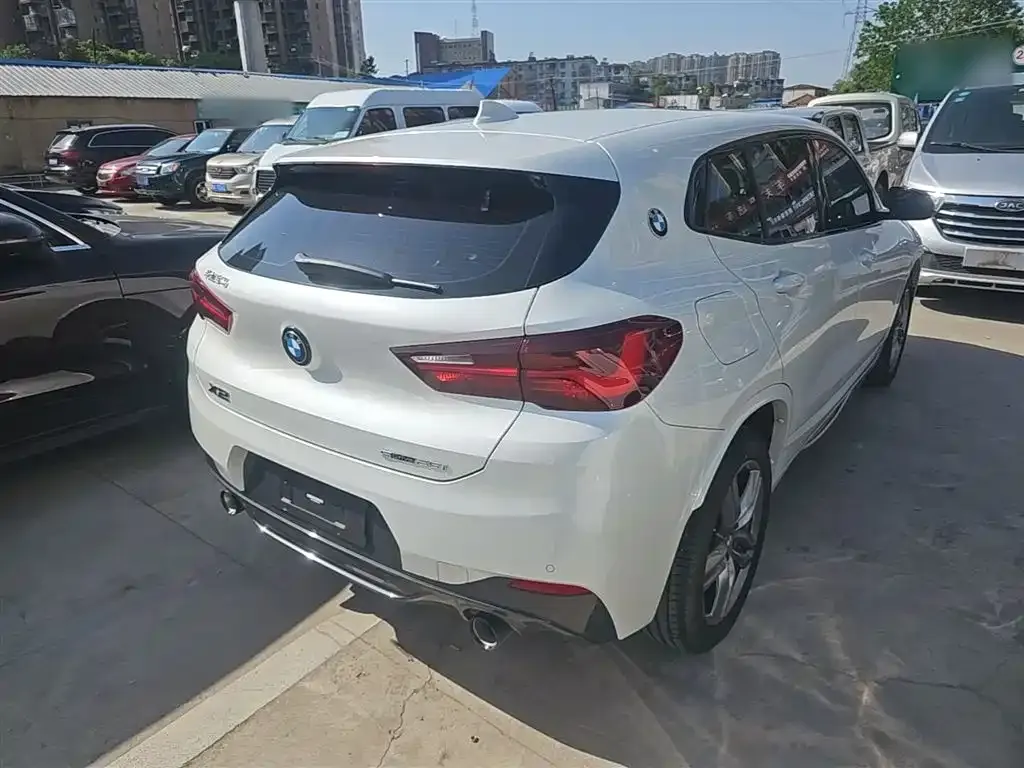 BMW X2 — фото 7