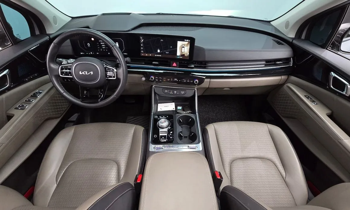 Kia Carnival — фото 10