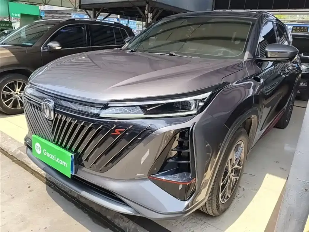 Changan CS75PLUS — фото 1