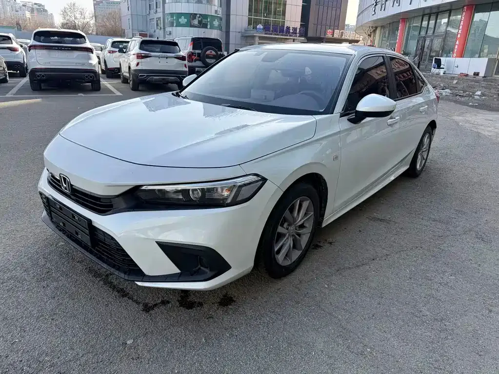 Honda Civic — фото 1