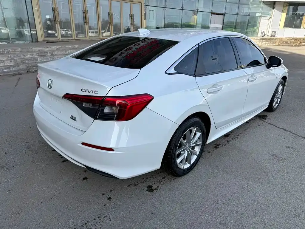 Honda Civic — фото 6