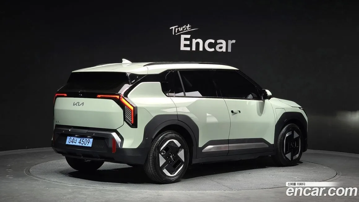 Kia EV3 — фото 4
