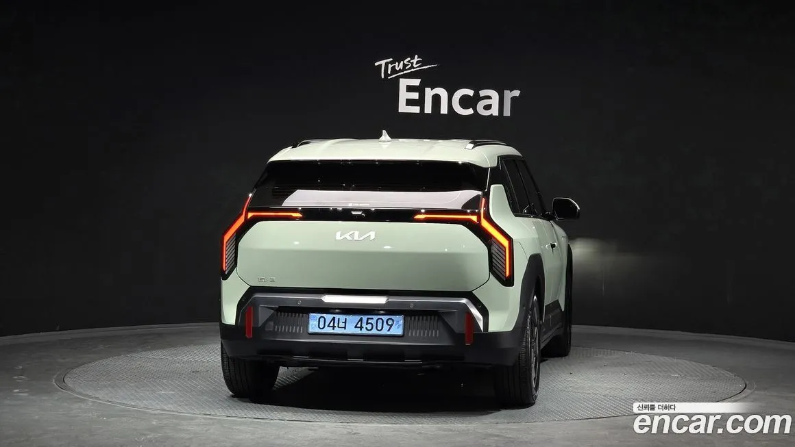 Kia EV3 — фото 3