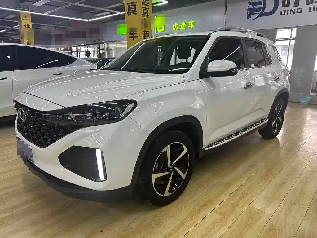 Hyundai ix35 — фото 1