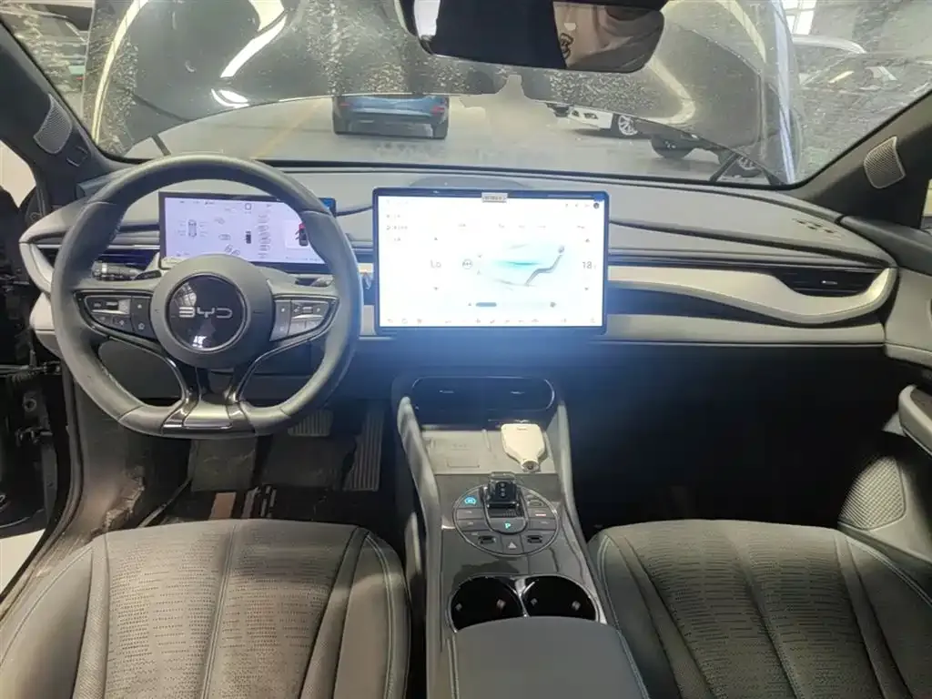 BYD Seal 06GT — фото 7