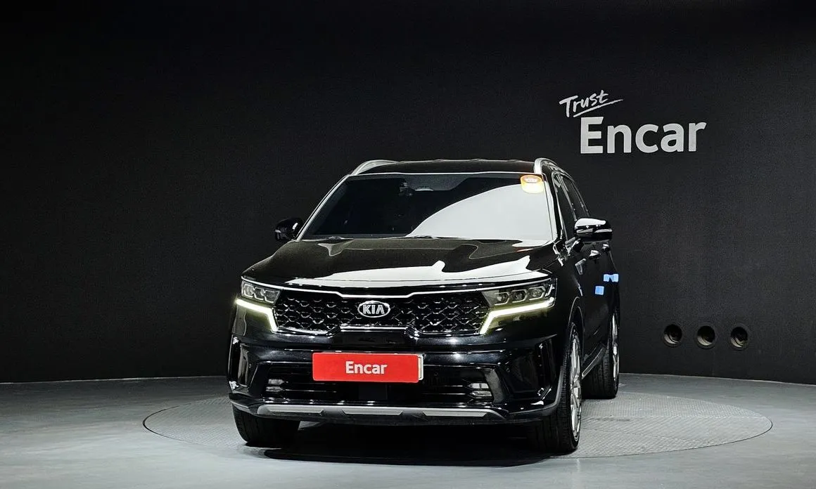 Kia Sorento — фото 10