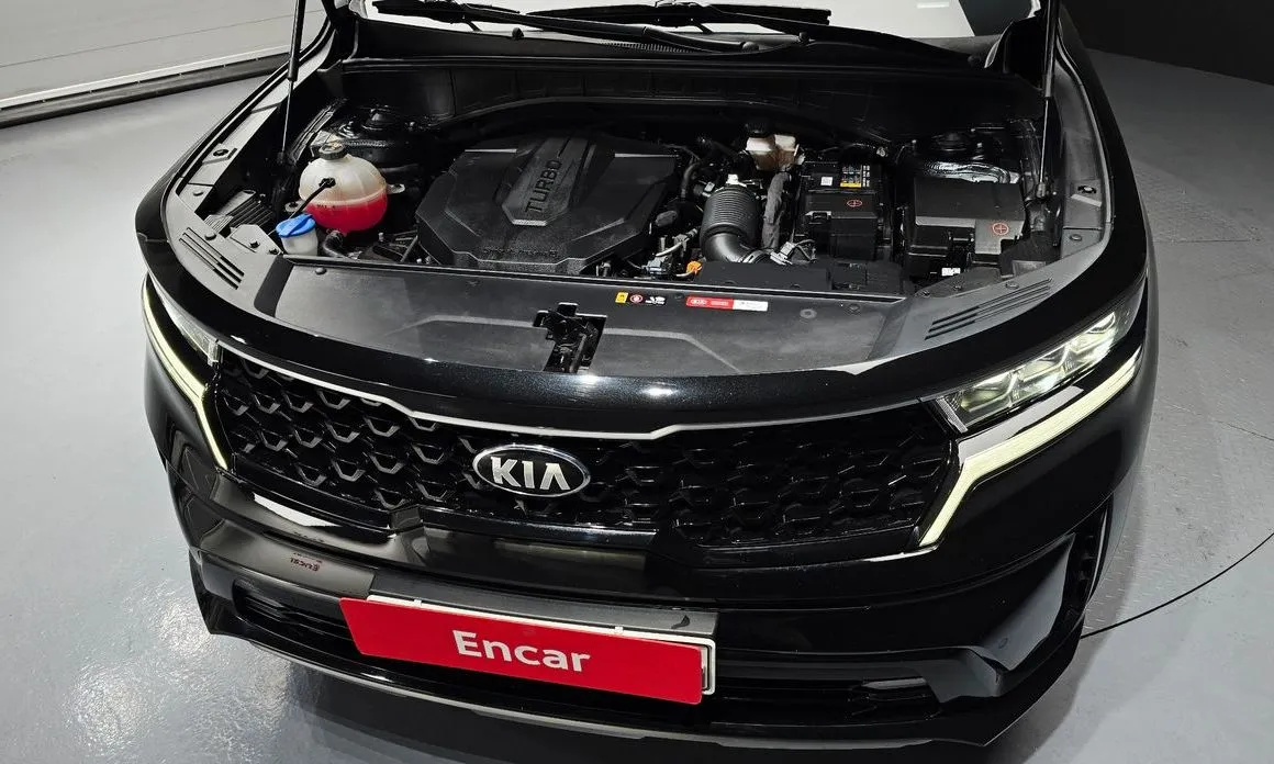 Kia Sorento — фото 4