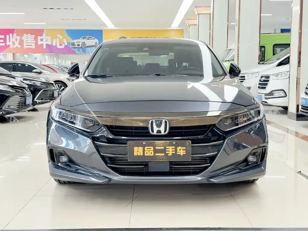 Honda Accord — фото 5