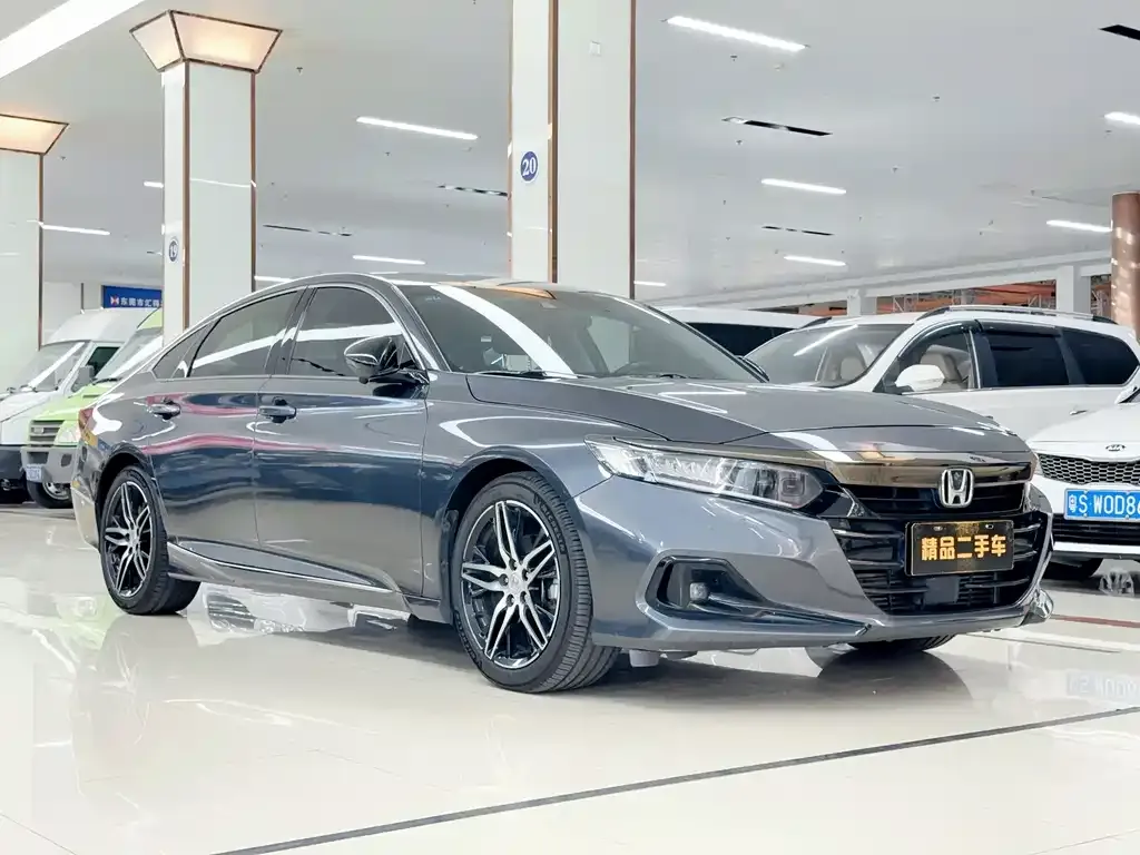 Honda Accord — фото 4