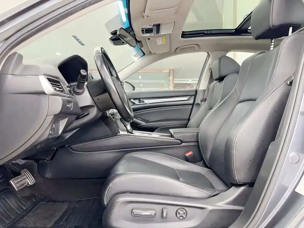 Honda Accord — фото 3