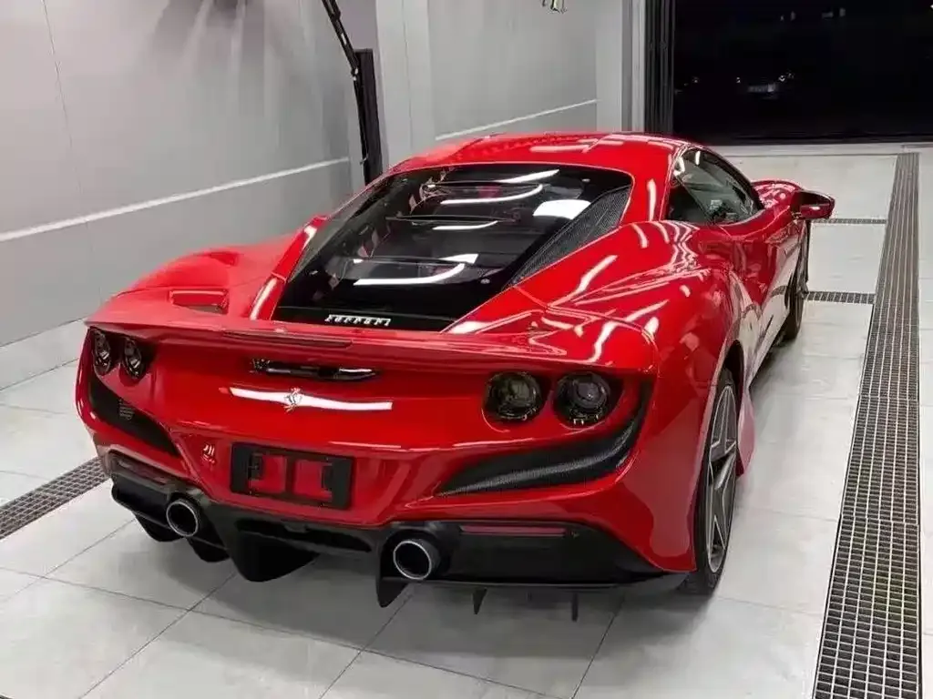 Ferrari F8 — фото 9