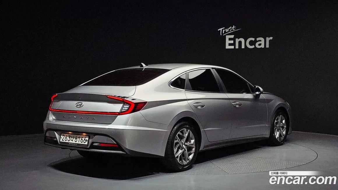 Hyundai Sonata — фото 4