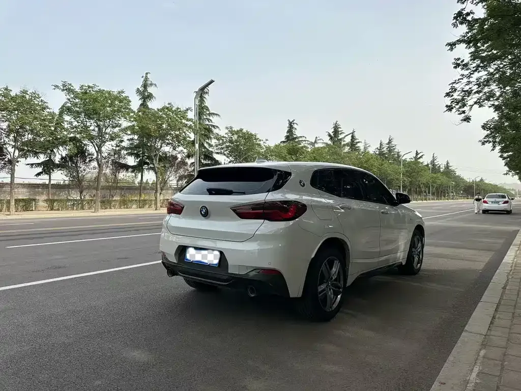 BMW X2 — фото 7