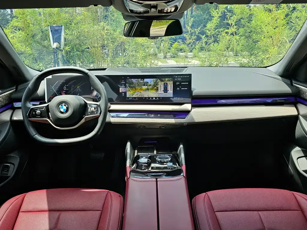 BMW 5 Series — фото 5
