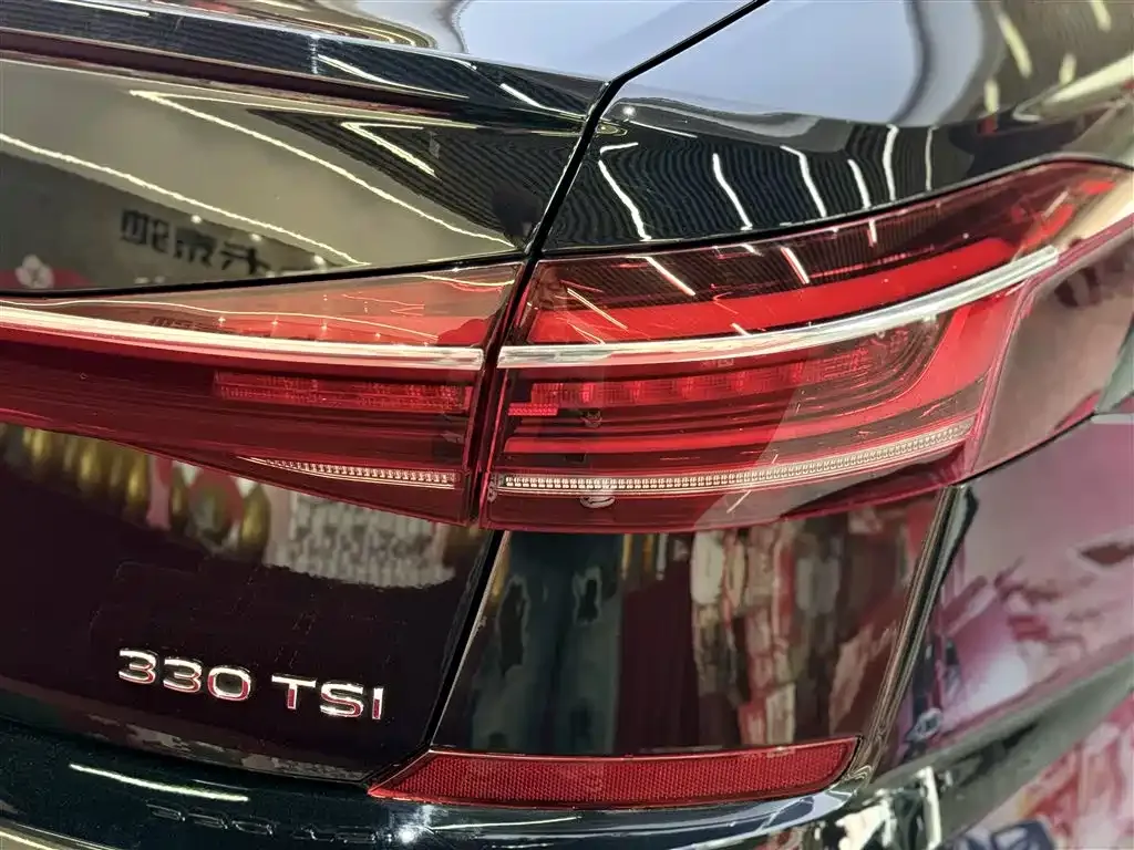 Volkswagen Passat — фото 10