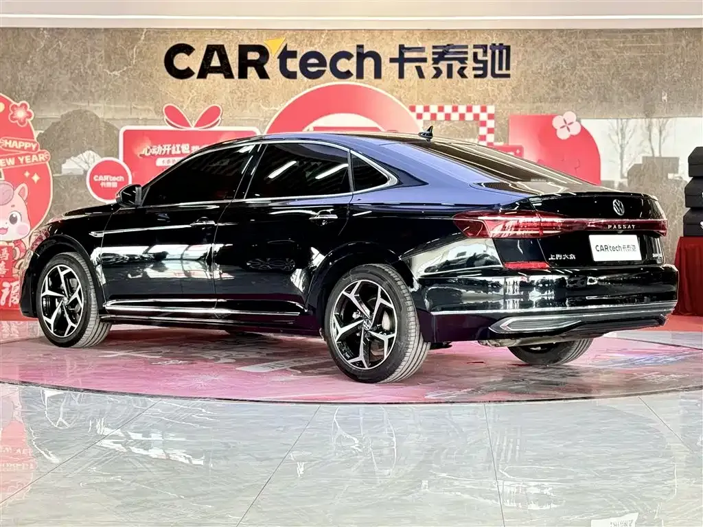 Volkswagen Passat — фото 7