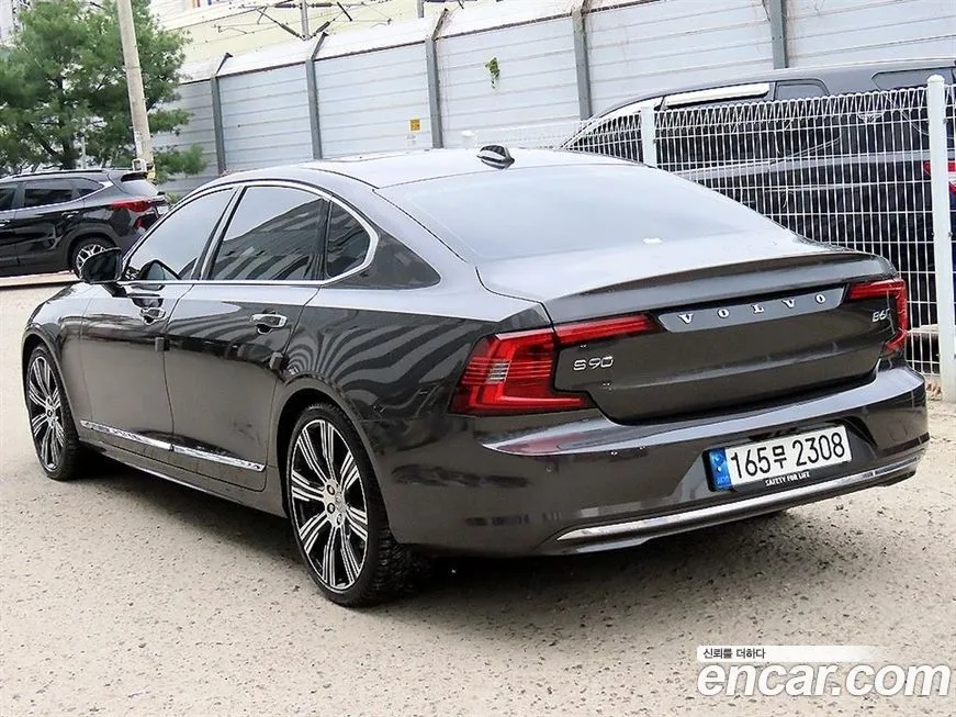 Volvo S90 — фото 5