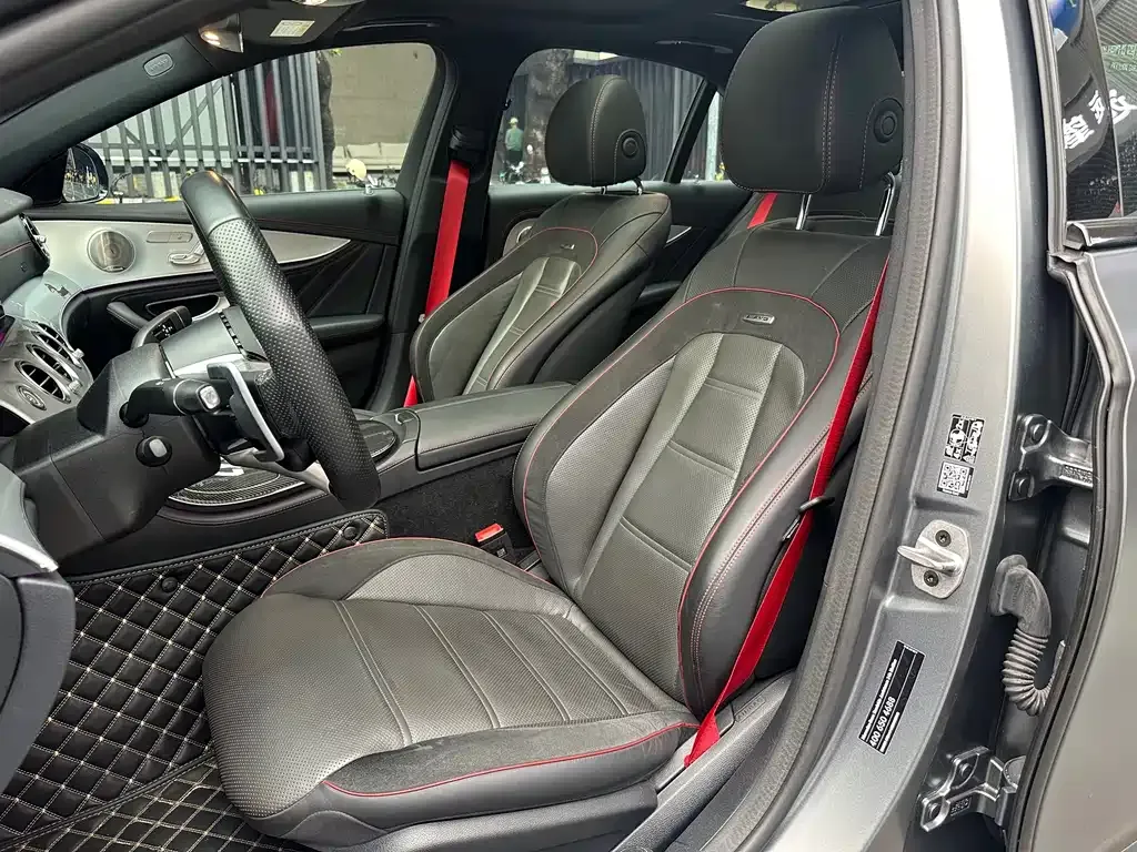 Mercedes-Benz E-Class AMG — фото 8