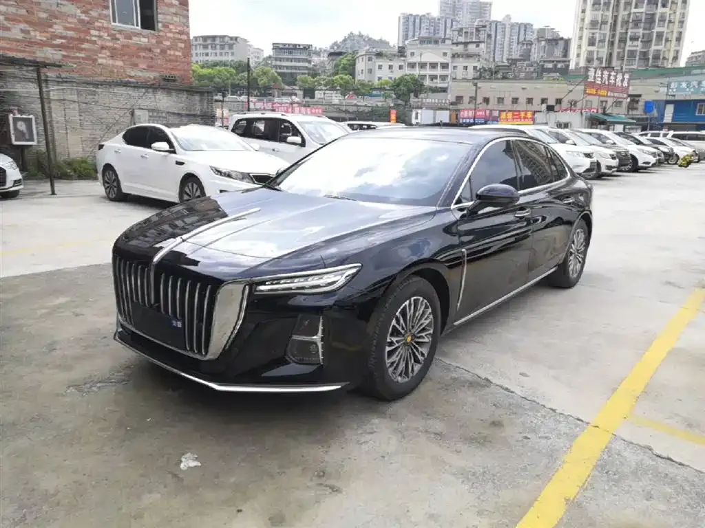 Hongqi H5 — фото 9