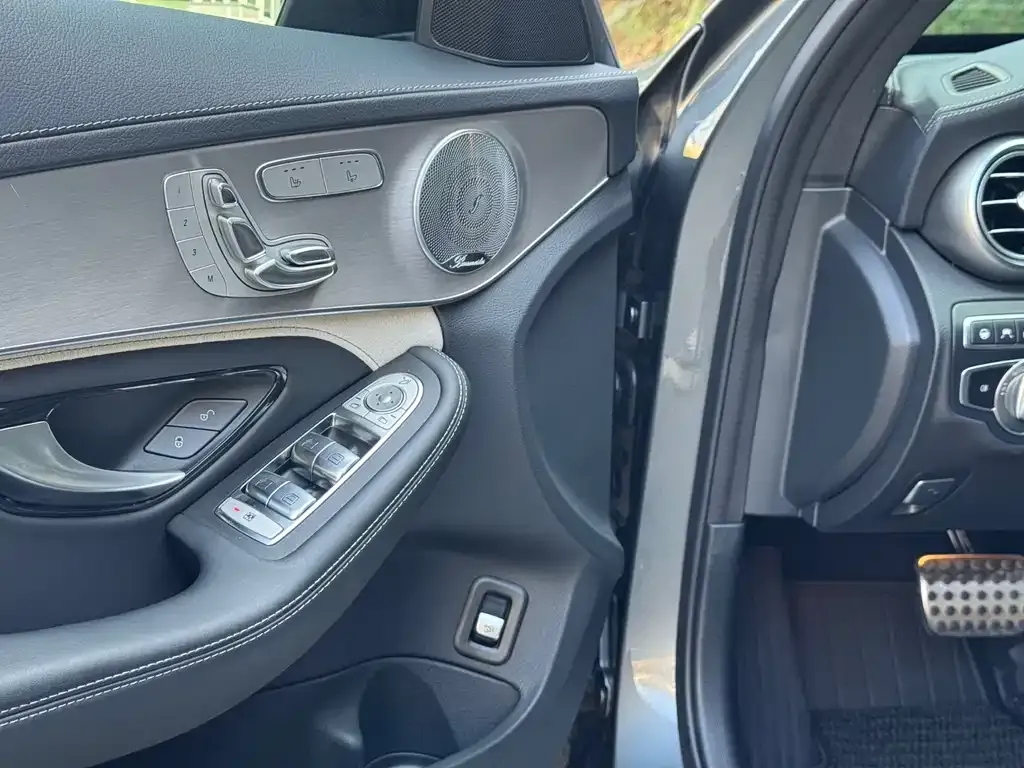 Mercedes-Benz C-Class AMG — фото 4