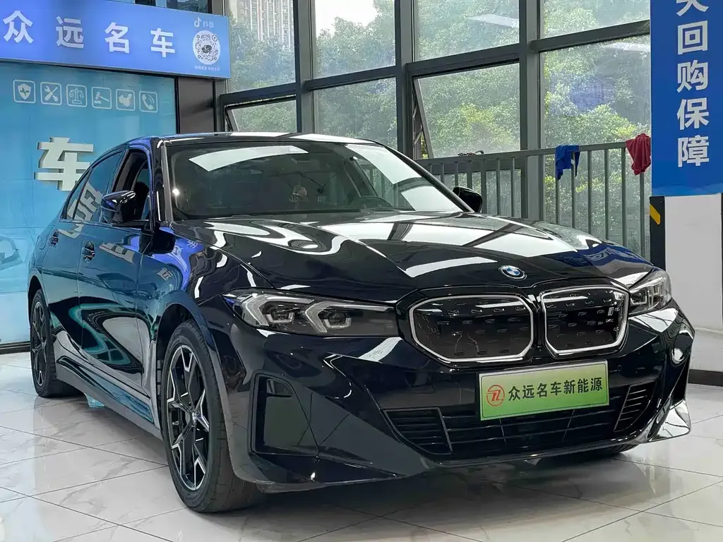 BMW i3 — фото 8