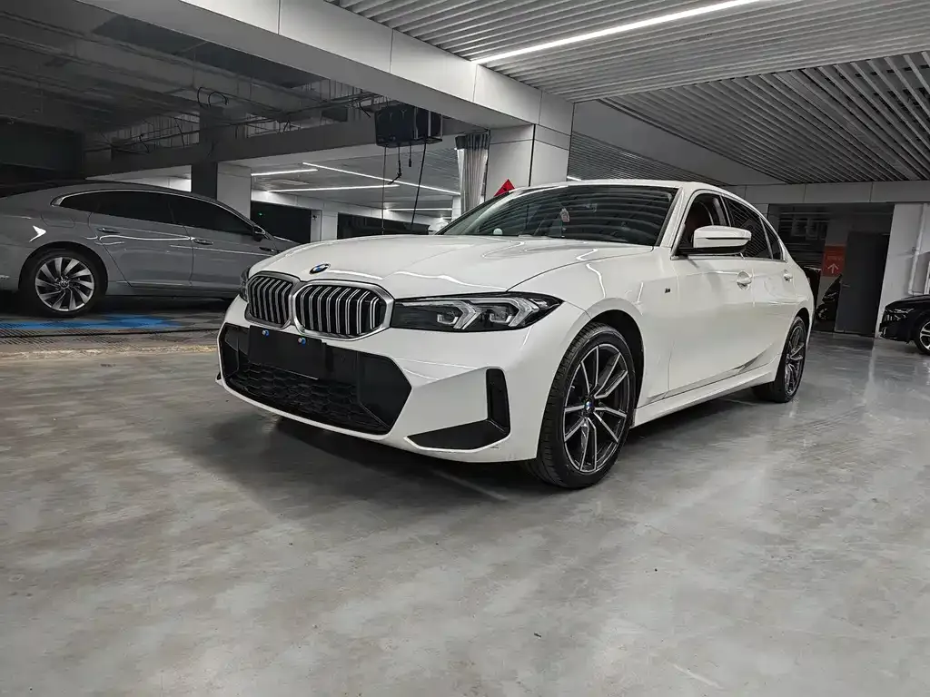 BMW 3 Series — фото 1