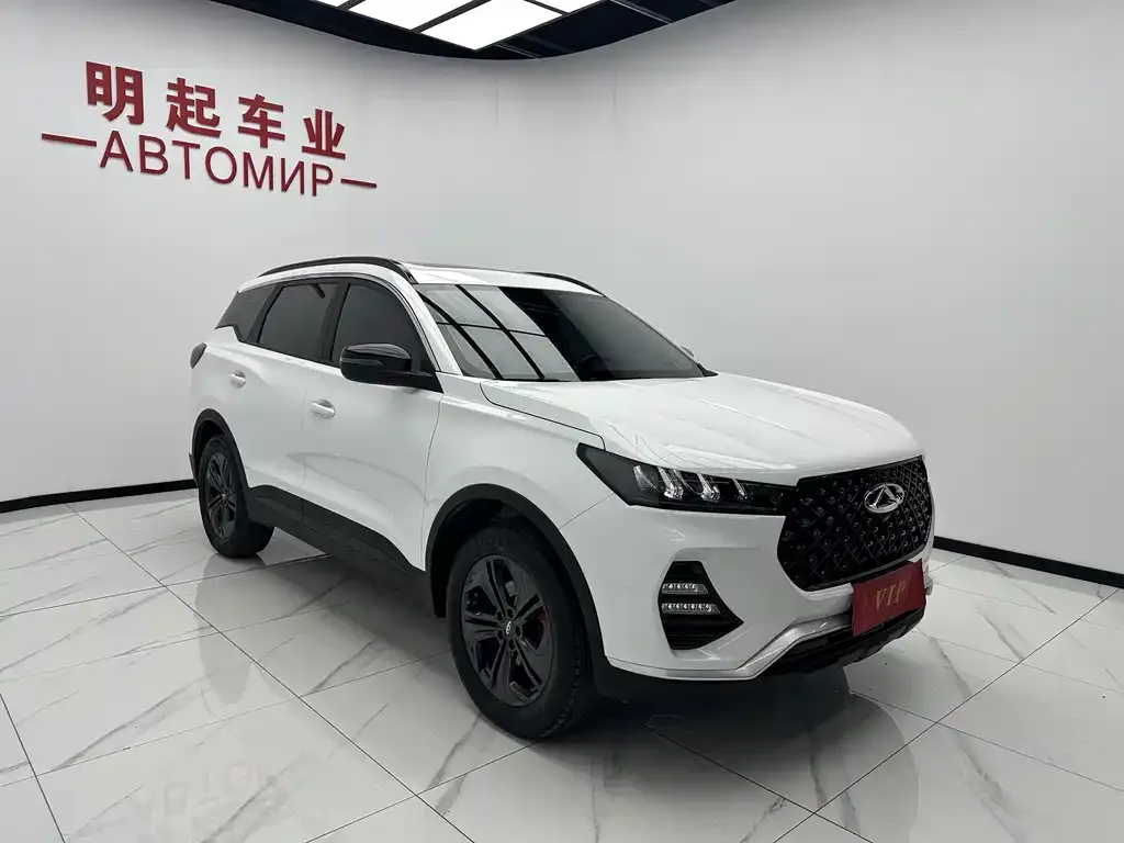 Chery Tiggo 7 — фото 7