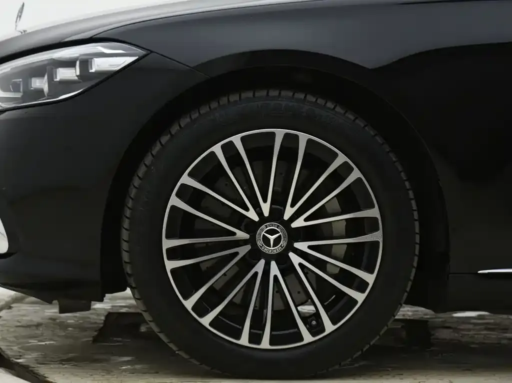 Mercedes-Benz S-Class New Energy — фото 3