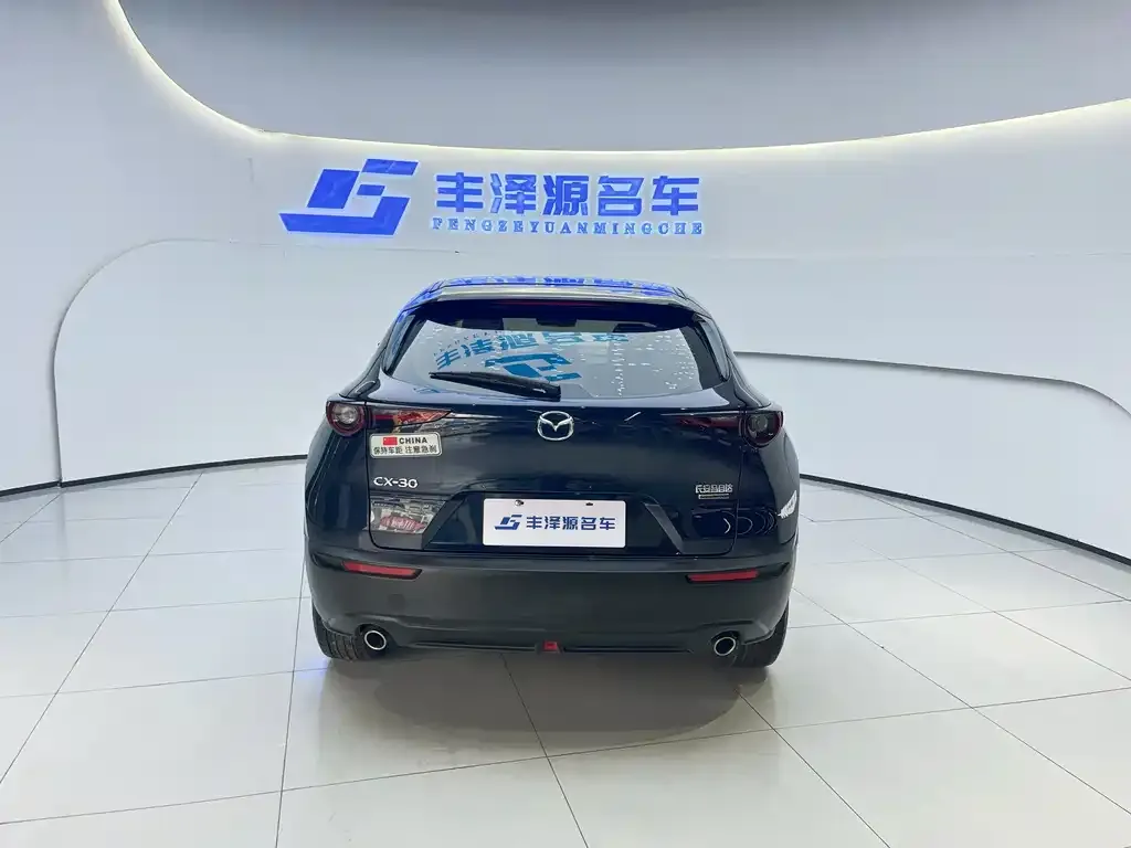 Mazda CX-30 — фото 2