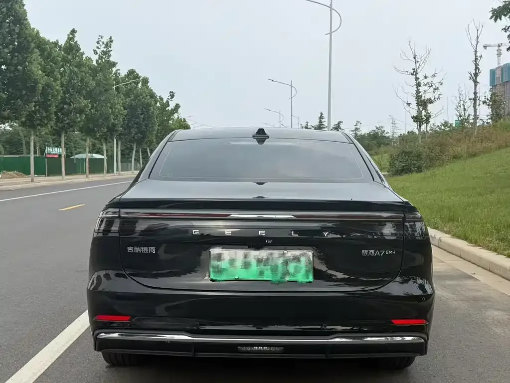 Geely 银河A7 EM — фото 4