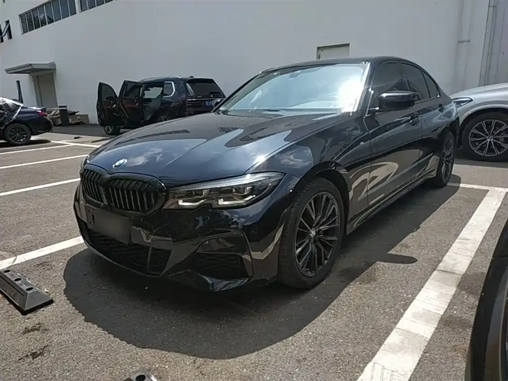 BMW 3 Series — фото 1