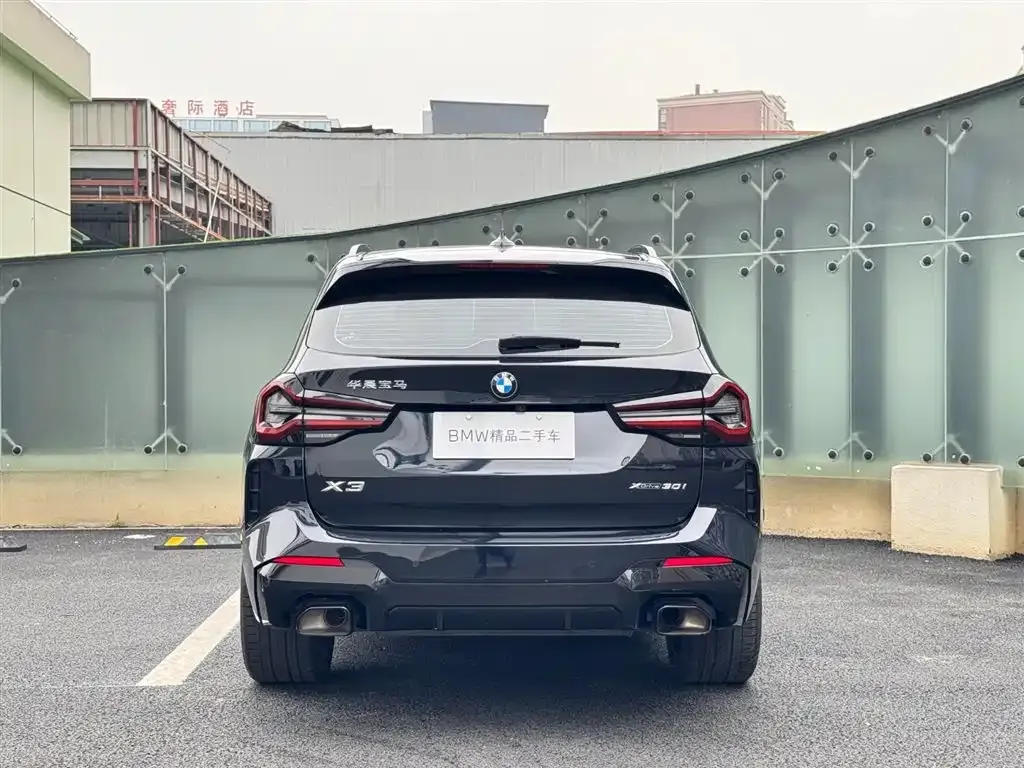 BMW X3 — фото 9