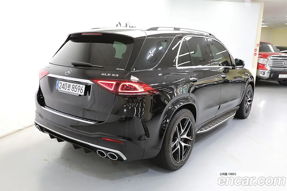Mercedes-Benz GLE-Class — фото 6