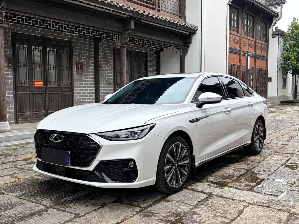 Chery Arrizo 8 PRO — фото 1