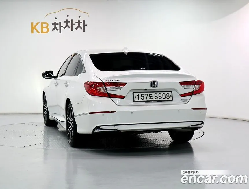 Honda Accord — фото 2