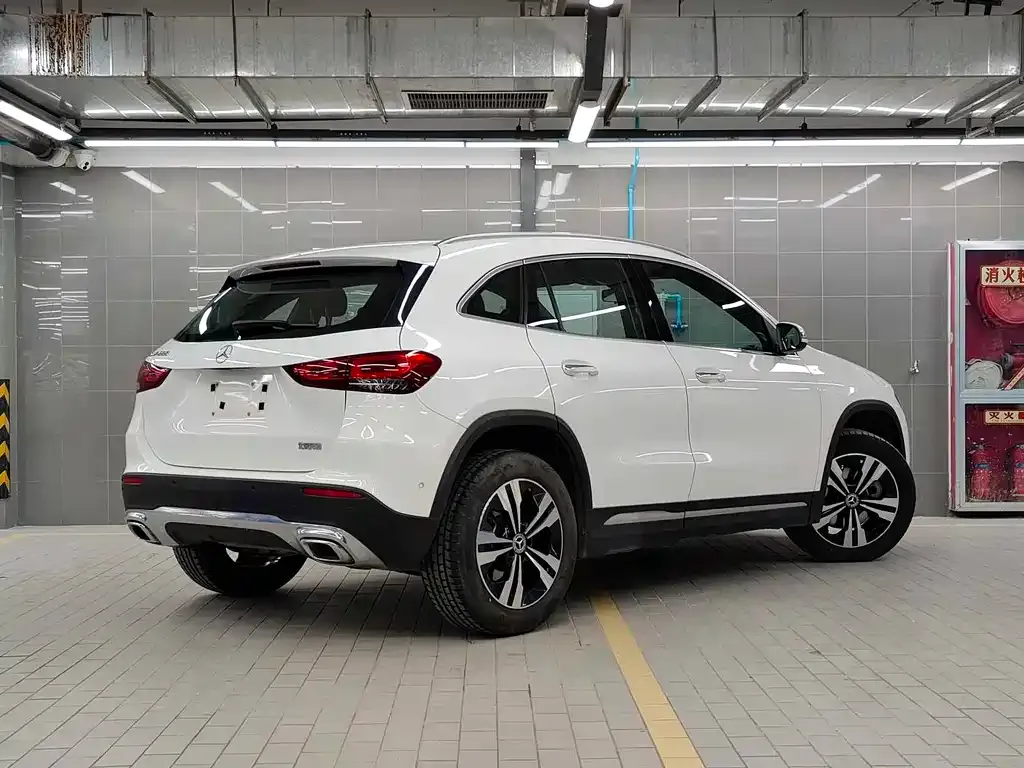 Mercedes-Benz GLA — фото 4