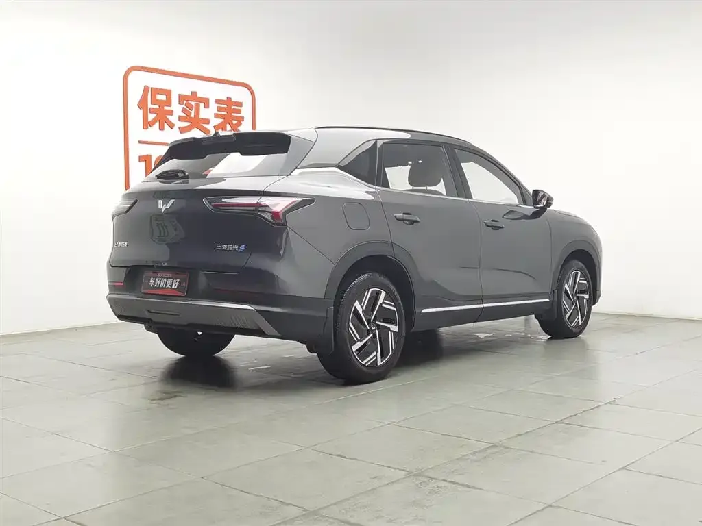 Wuling Xingguang S — фото 2