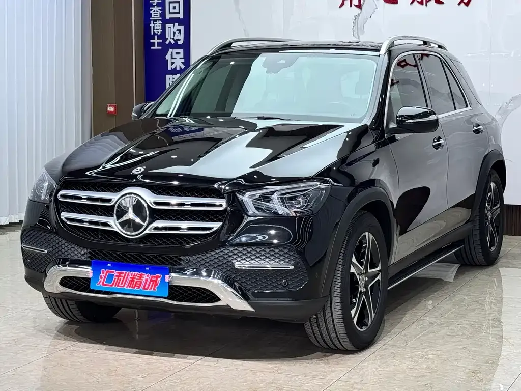 Mercedes-Benz GLE — фото 1