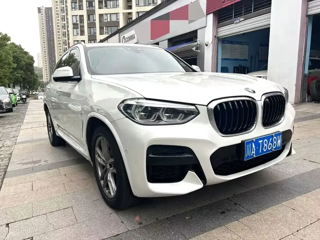 BMW X3 — фото 3