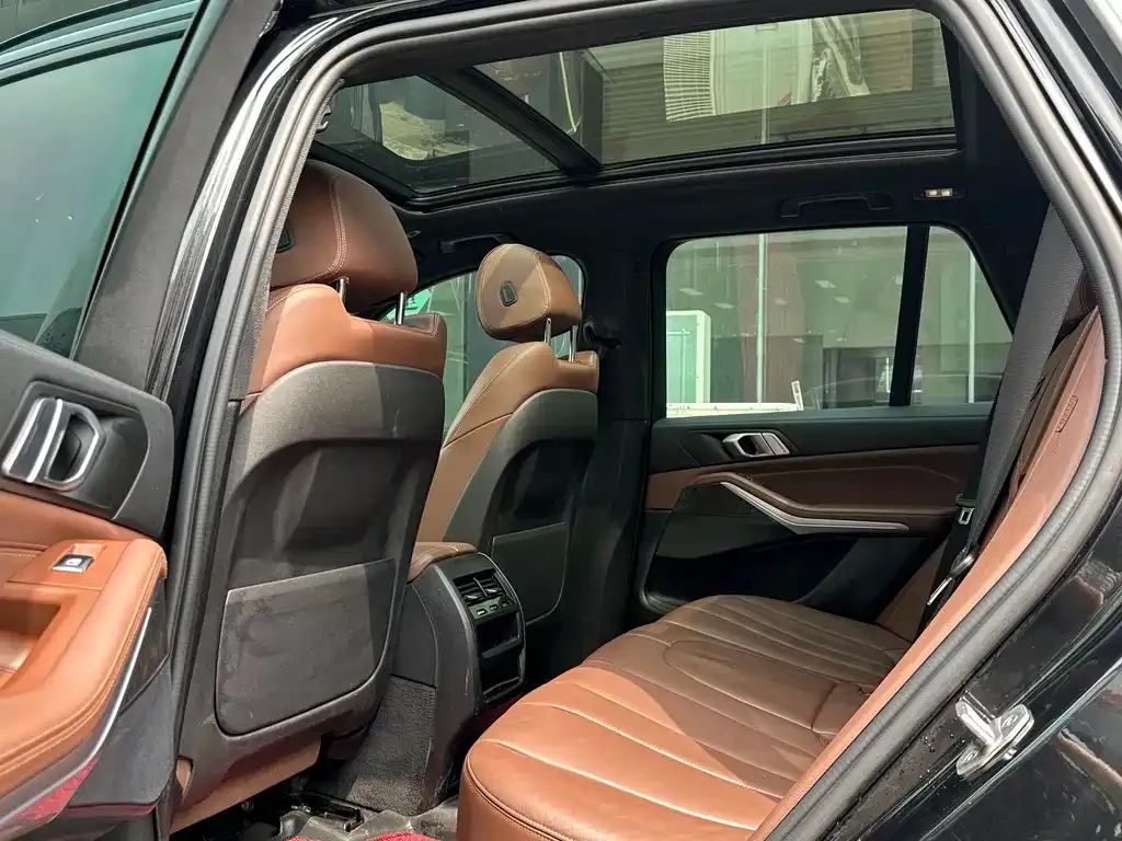 BMW X5 (Import) — фото 10