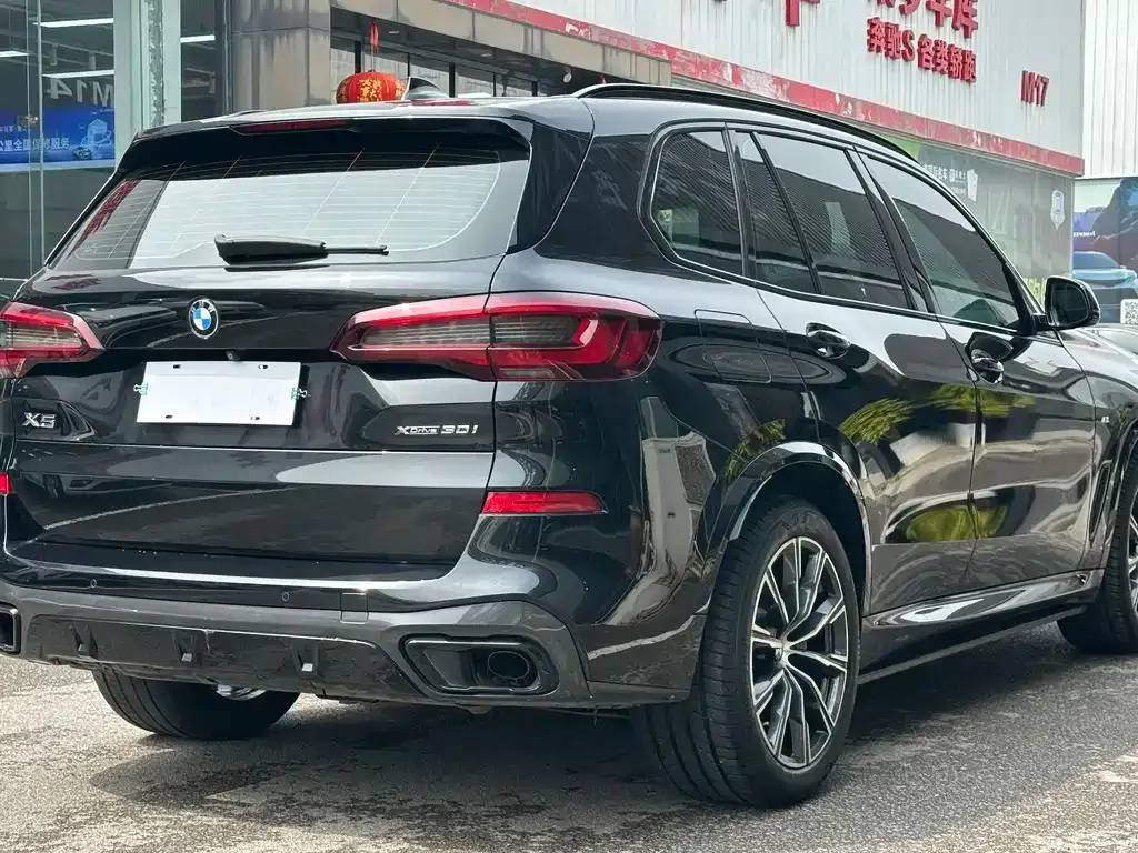BMW X5 (Import) — фото 5