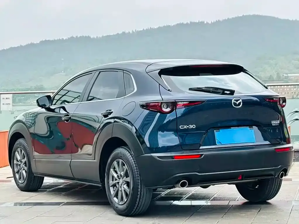 Mazda CX-30 — фото 9